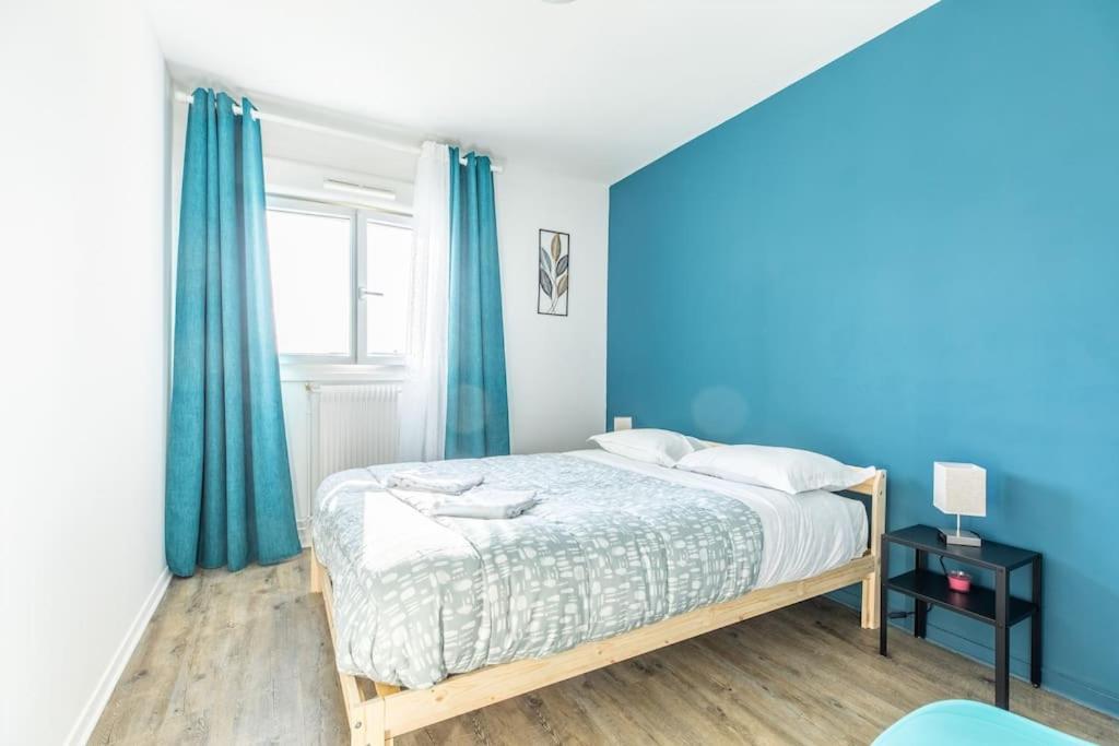 Bel 8 Couchages Equipe- Maurice Thorez Clermont-Ferrand